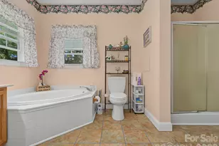 176 Chelsea Nix Ln, Hendersonville, NC 28792 - Photo 16