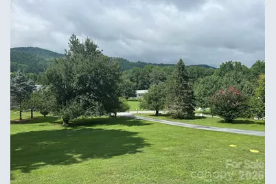 176 Chelsea Nix Lane, Hendersonville, NC 28792 - Photo 30