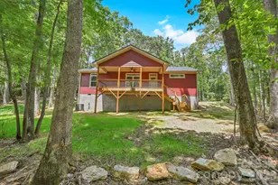 63 Abbey Ln, Hendersonville, NC 28739 - Photo 2