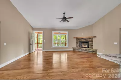 63 Abbey Lane, Hendersonville, NC 28739 - Photo 18