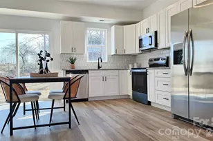 2920 21st St Ln NE, Hickory, NC 28601 - Photo 4