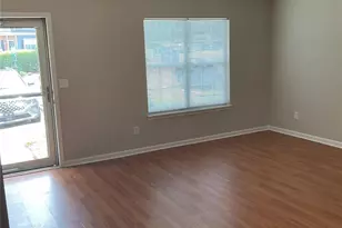 9112 Four Mile Crk Rd, Charlotte, NC 28277 - Photo 4