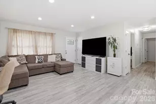 131 Midwood Ln, Belmont, NC 28012 - Photo 10