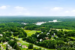 131 Midwood Ln, Belmont, NC 28012 - Photo 20