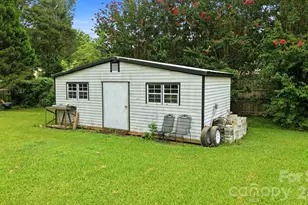 131 Midwood Ln, Belmont, NC 28012 - Photo 18