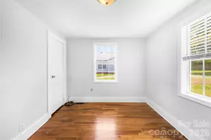 316 20th Ave NE, Hickory, NC 28601 - Photo 18