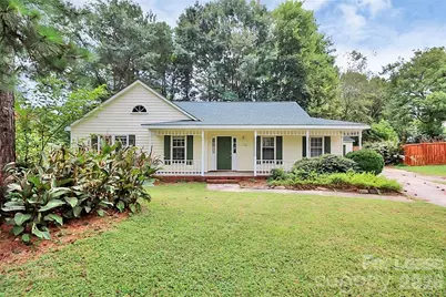 11718 Fernhurst Lane, Charlotte, NC 28277 - Photo 2