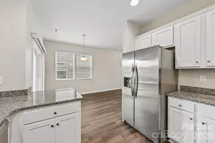231 W Grover St, Shelby, NC 28150 - Photo 18
