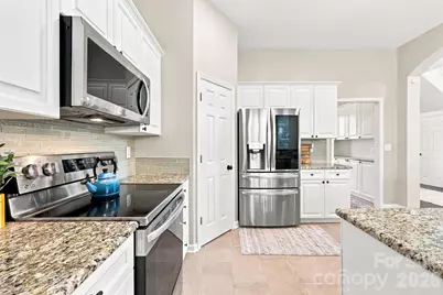 5601 Underwood Avenue, Charlotte, NC 28213 - Photo 14