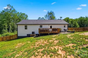 2370 Ellen St, Granite Falls, NC 28630 - Photo 24