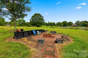 1127 Black Oak Ridge Rd, Taylorsville, NC 28681 - Photo 36