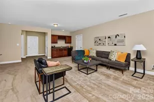 1205 Williamstown Rd, Matthews, NC 28105 - Photo 32