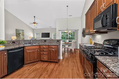 1205 Williamstown Road, Matthews, NC 28105 - Photo 10