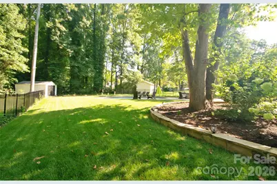 8301 Abercorn Lane, Charlotte, NC 28227 - Photo 38