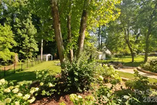 8301 Abercorn Ln, Charlotte, NC 28227 - Photo 36