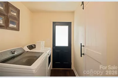 8301 Abercorn Lane, Charlotte, NC 28227 - Photo 16