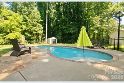 8301 Abercorn Lane, Charlotte, NC 28227 - Photo 40