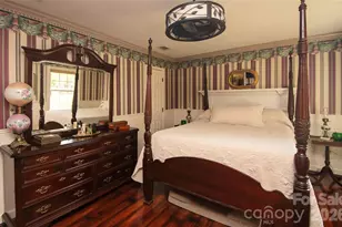 8301 Abercorn Ln, Charlotte, NC 28227 - Photo 20