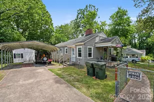 109 S Pine St, Lowell, NC 28098 - Photo 2