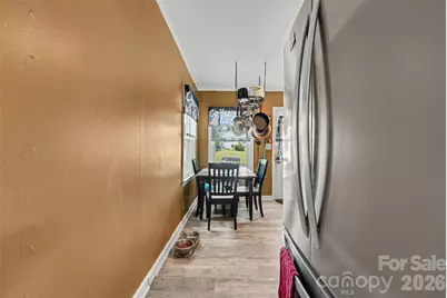 109 S Pine Street, Lowell, NC 28098 - Photo 6