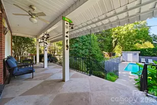 321 16th Ave NW, Hickory, NC 28601 - Photo 14