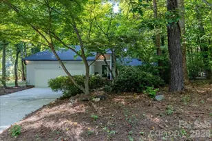 1107 Spring Fall Ct, Charlotte, NC 28213 - Photo 46