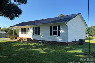 272 Shepps Boat Dock Rd, Lexington, NC 27292 - Photo 2