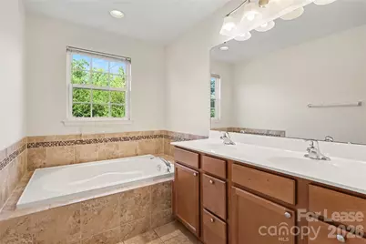 [Address not provided], Charlotte, NC 28277 - Photo 14