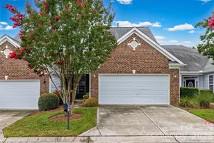 312 Garnet Ct, Fort Mill, SC 29708 - Photo 1