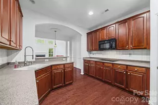 312 Garnet Ct, Fort Mill, SC 29708 - Photo 8