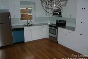 7109 Rockcliff Ct, Charlotte, NC 28210 - Photo 2
