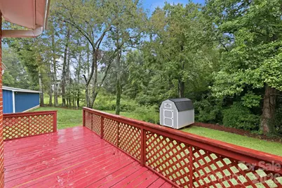5418 Nix Creek Road, Marion, NC 28752 - Photo 6
