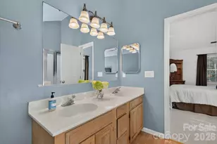 9801 Deer Spring Ln, Charlotte, NC 28210 - Photo 30