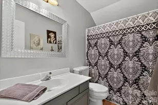 9801 Deer Spring Ln, Charlotte, NC 28210 - Photo 24