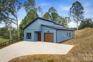 909 Overlook Dr SW, Lenoir, NC 28645 - Photo 1