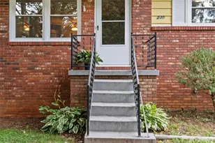 230 School Rd E, Asheville, NC 28803 - Photo 2