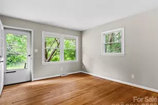 230 School Rd E, Asheville, NC 28803 - Photo 6