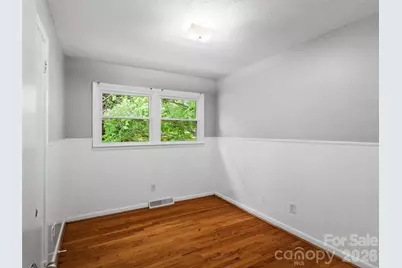 230 School Road E, Asheville, NC 28803 - Photo 16