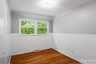 230 School Rd E, Asheville, NC 28803 - Photo 16