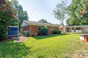 755 Edgerton Dr, Charlotte, NC 28213 - Photo 8