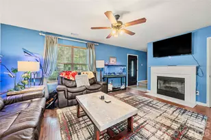 1623 Elk Creek Ct, Charlotte, NC 28214 - Photo 8
