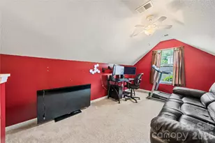 1623 Elk Creek Ct, Charlotte, NC 28214 - Photo 24