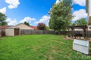 1623 Elk Creek Ct, Charlotte, NC 28214 - Photo 30