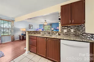 1623 Elk Creek Ct, Charlotte, NC 28214 - Photo 14