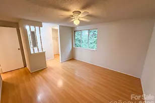 1500 Waybridge Ln, Charlotte, NC 28210 - Photo 12