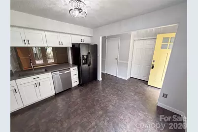 1500 Waybridge Lane #0, Charlotte, NC 28210 - Photo 6