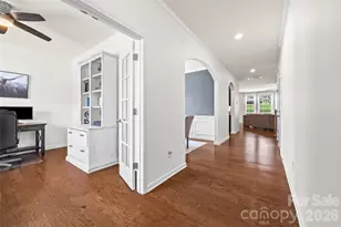 13403 Highflyer Woods Ln, Charlotte, NC 28278 - Photo 4