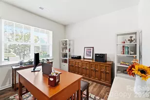 1937 Vanderlyn St, Monroe, NC 28112 - Photo 6