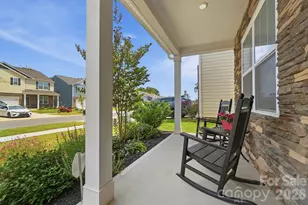 1937 Vanderlyn St, Monroe, NC 28112 - Photo 2