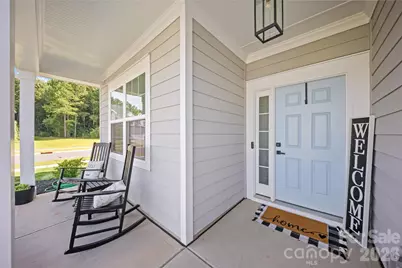 5005 Painswick Place, Charlotte, NC 28215 - Photo 4